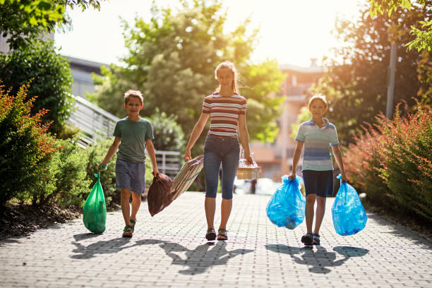 Best Commercial Junk Removal  in Pinckney, MI