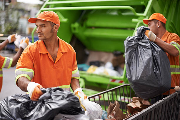 Best Commercial Cleanout Services  in Pinckney, MI